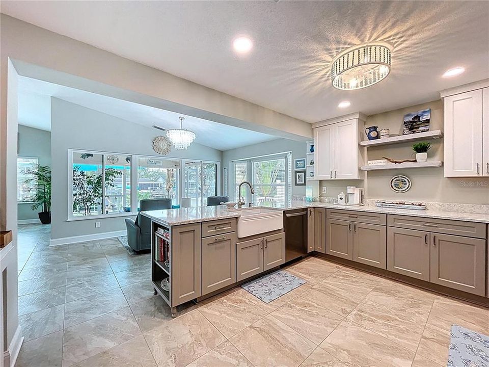 待售: $1,175,000 (3 贝兹, 2 浴室, 2599 平方英尺)