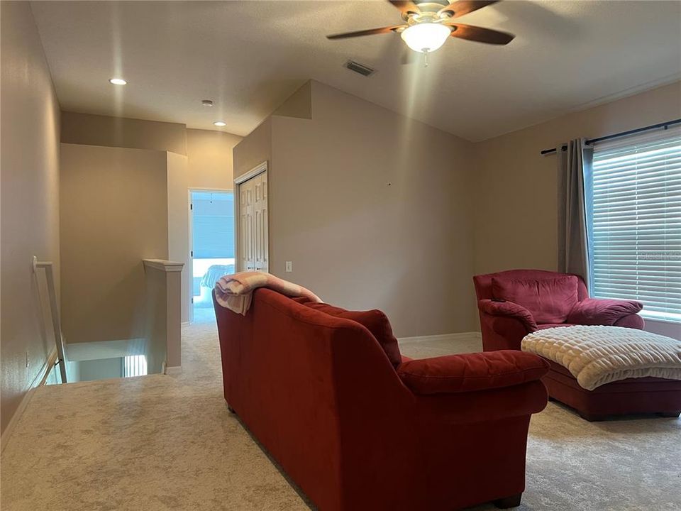 В аренду: $2,600 (2 спален, 2 ванн, 1740 Квадратных фут)