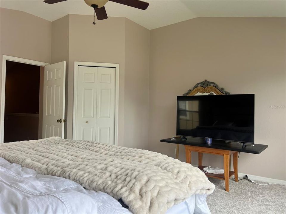 В аренду: $2,600 (2 спален, 2 ванн, 1740 Квадратных фут)