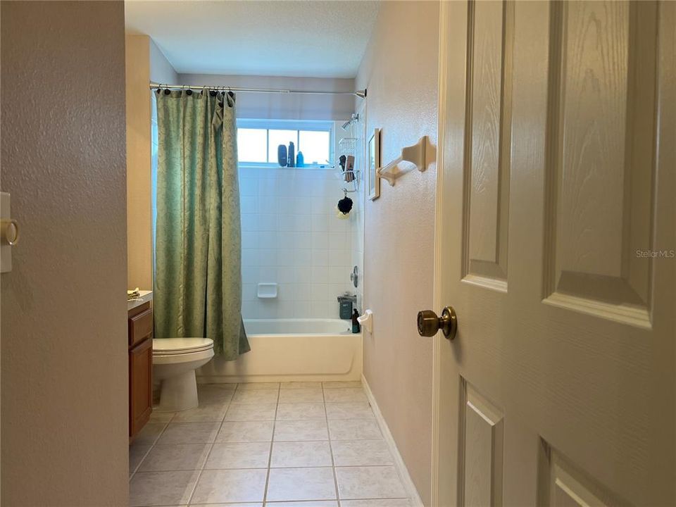 В аренду: $2,600 (2 спален, 2 ванн, 1740 Квадратных фут)