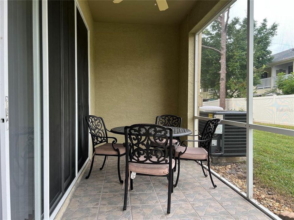 В аренду: $2,600 (2 спален, 2 ванн, 1740 Квадратных фут)