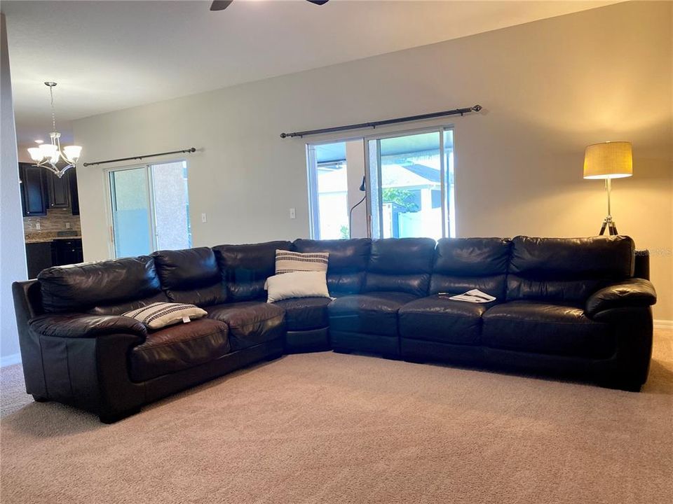 Active With Contract: $2,800 (4 beds, 2 baths, 2441 Square Feet)