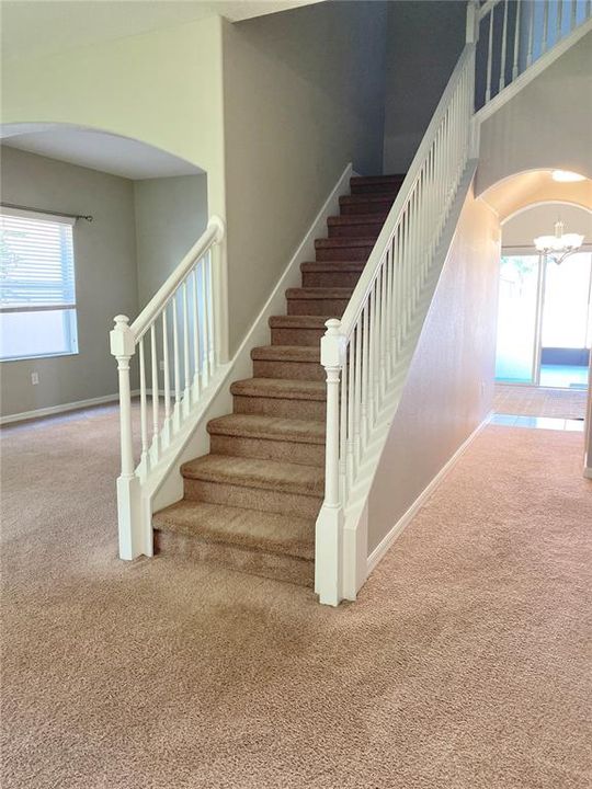 Active With Contract: $2,800 (4 beds, 2 baths, 2441 Square Feet)