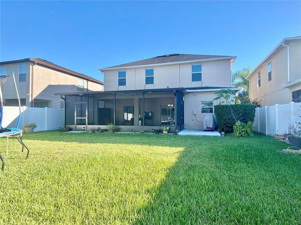 Active With Contract: $2,800 (4 beds, 2 baths, 2441 Square Feet)