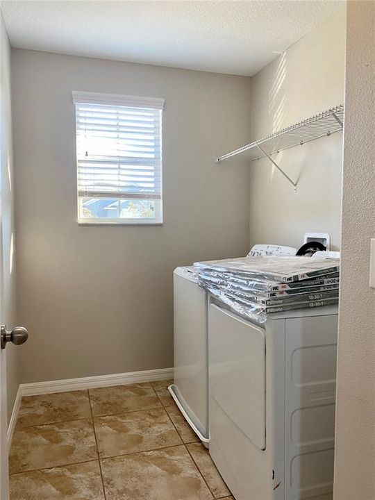 Active With Contract: $2,800 (4 beds, 2 baths, 2441 Square Feet)