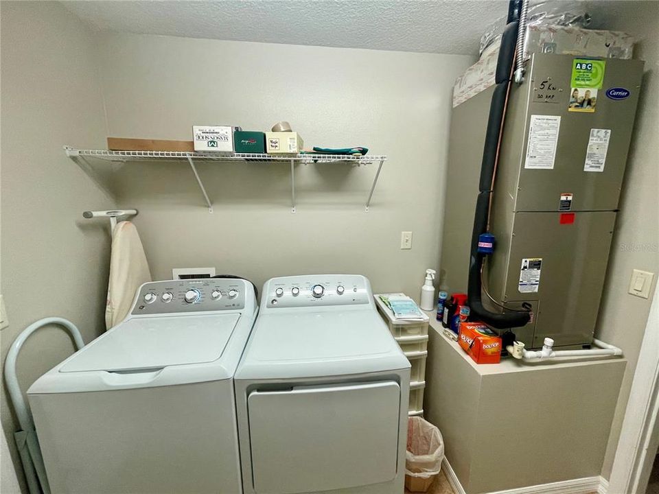 En Renta: $2,400 (3 camas, 2 baños, 1402 Pies cuadrados)