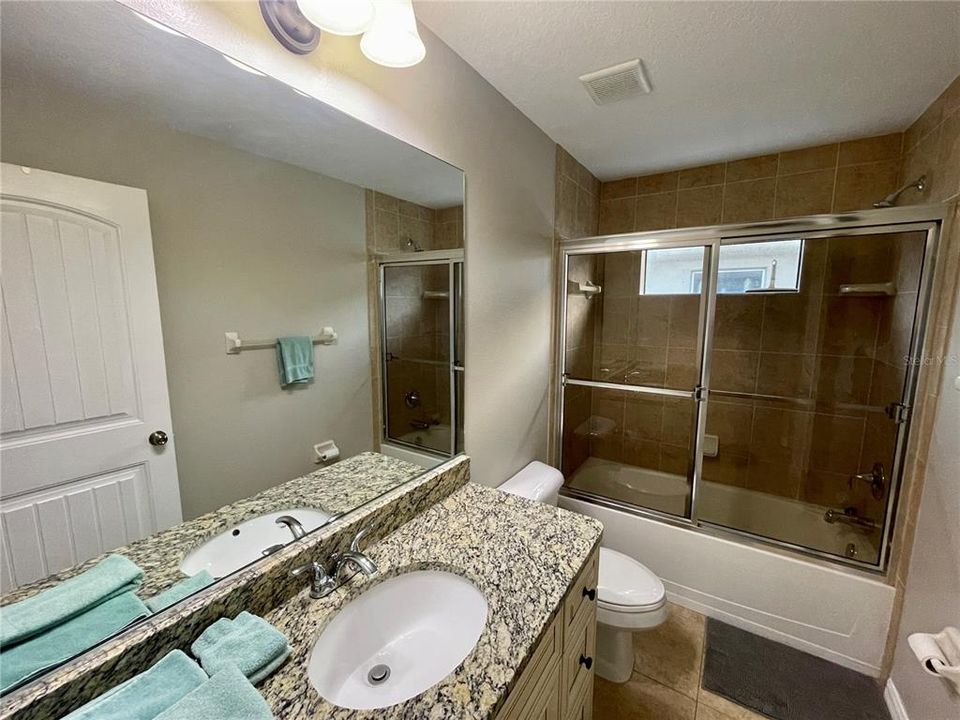 En Renta: $2,400 (3 camas, 2 baños, 1402 Pies cuadrados)