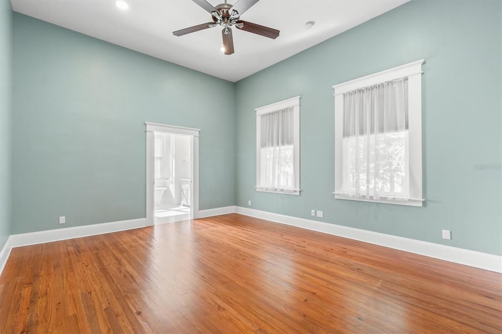 待售: $1,350,000 (3 贝兹, 2 浴室, 2656 平方英尺)