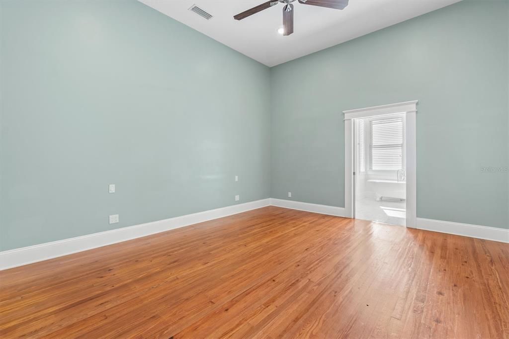 待售: $1,350,000 (3 贝兹, 2 浴室, 2656 平方英尺)