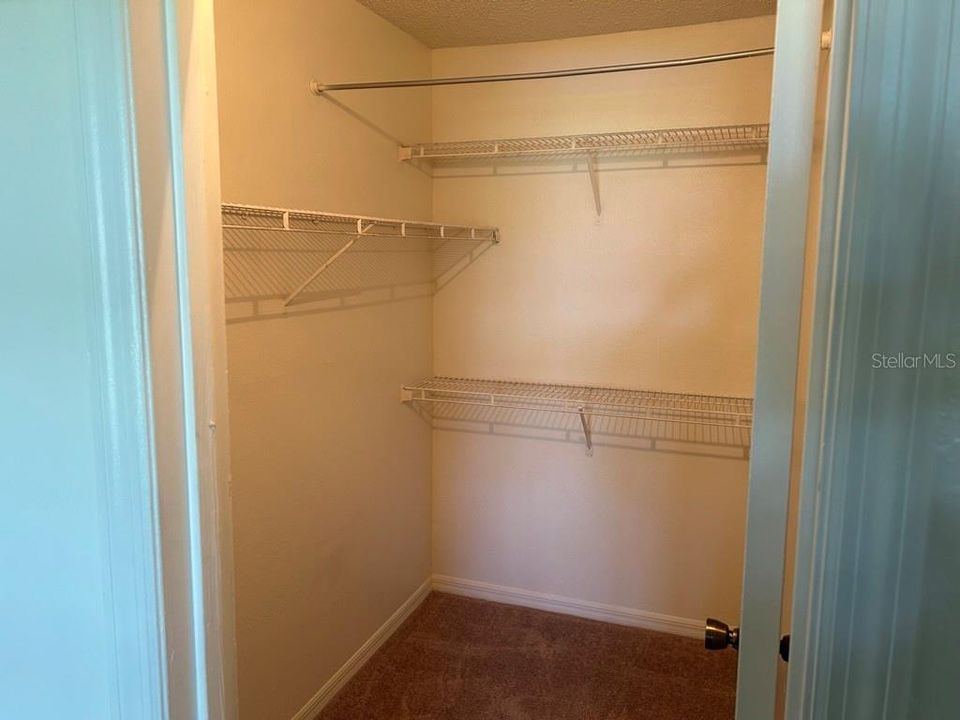 For Sale: $119,495 (1 beds, 1 baths, 673 Square Feet)