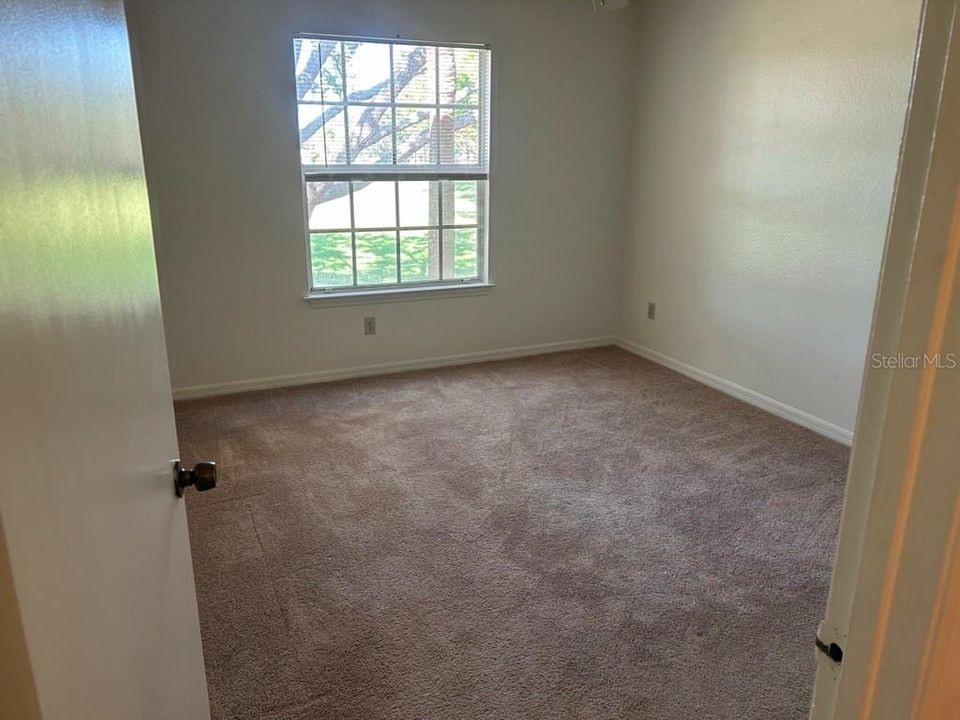 For Sale: $119,495 (1 beds, 1 baths, 673 Square Feet)