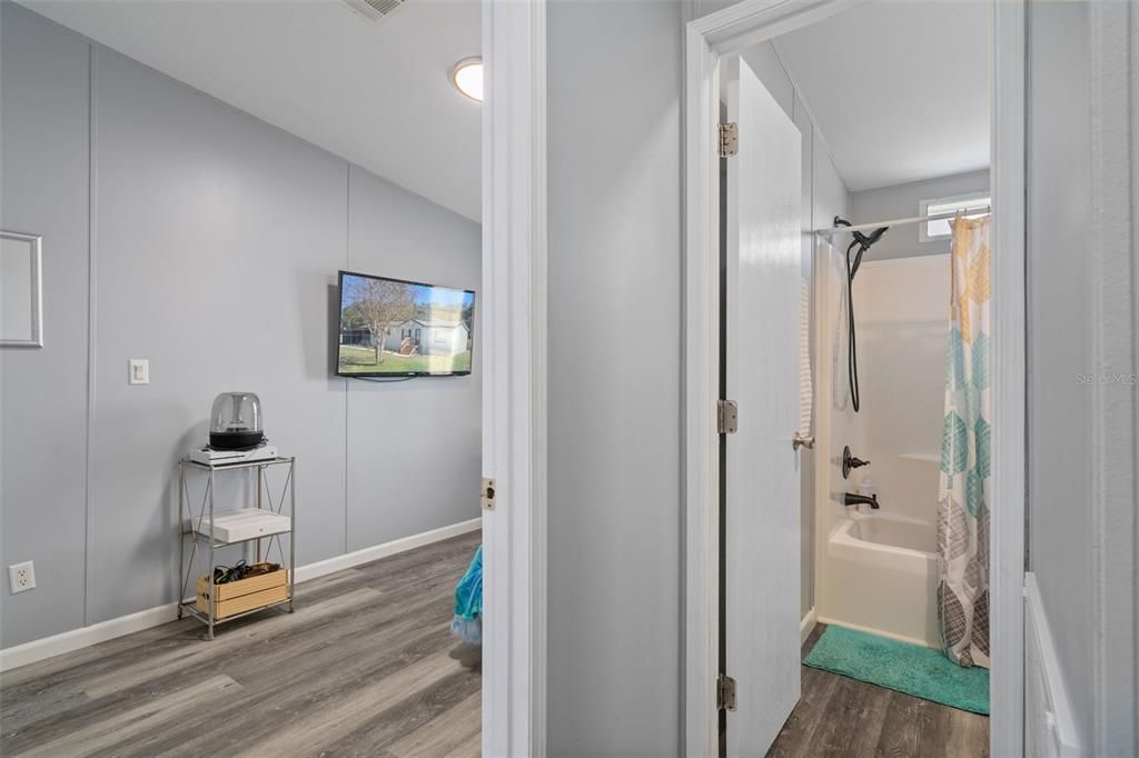 待售: $343,000 (3 贝兹, 2 浴室, 1248 平方英尺)