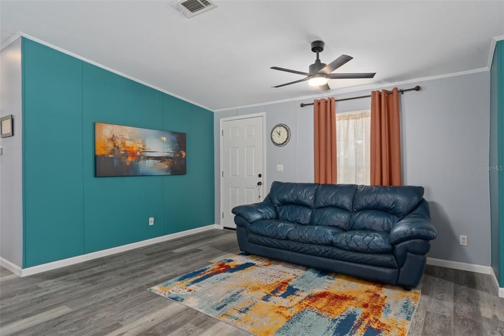 待售: $343,000 (3 贝兹, 2 浴室, 1248 平方英尺)