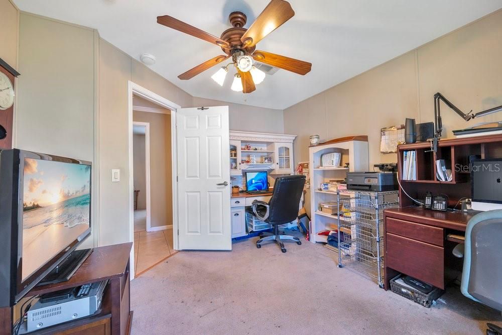 En Venta: $180,000 (3 camas, 2 baños, 1680 Pies cuadrados)