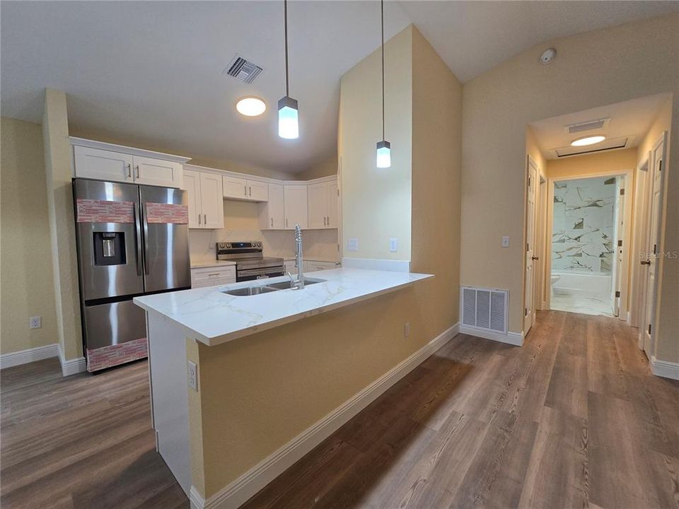 For Sale: $230,000 (3 beds, 2 baths, 1173 Square Feet)