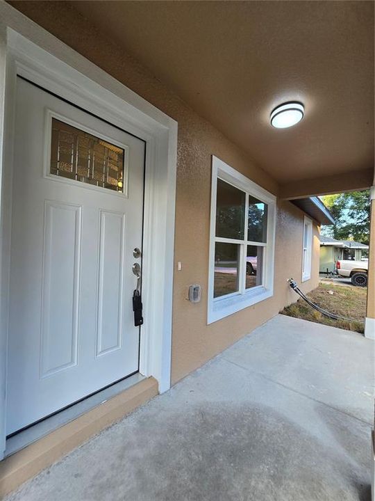 For Sale: $230,000 (3 beds, 2 baths, 1173 Square Feet)