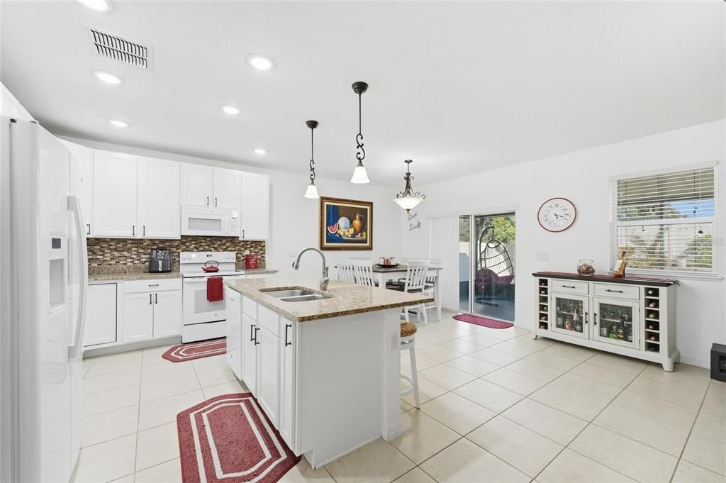 Active With Contract: $339,900 (3 beds, 2 baths, 1532 Square Feet)