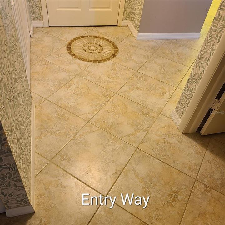 待售: $225,000 (3 贝兹, 2 浴室, 1410 平方英尺)