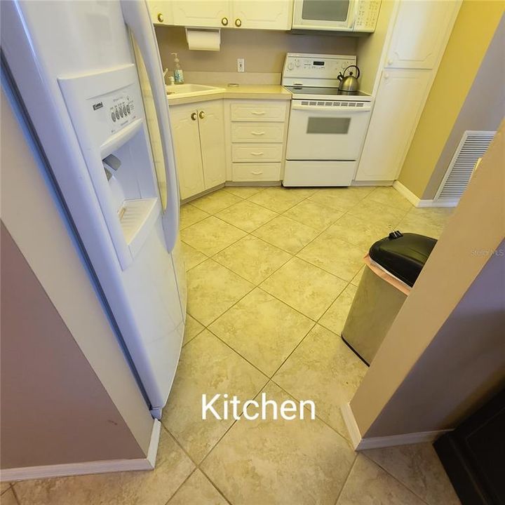 待售: $225,000 (3 贝兹, 2 浴室, 1410 平方英尺)