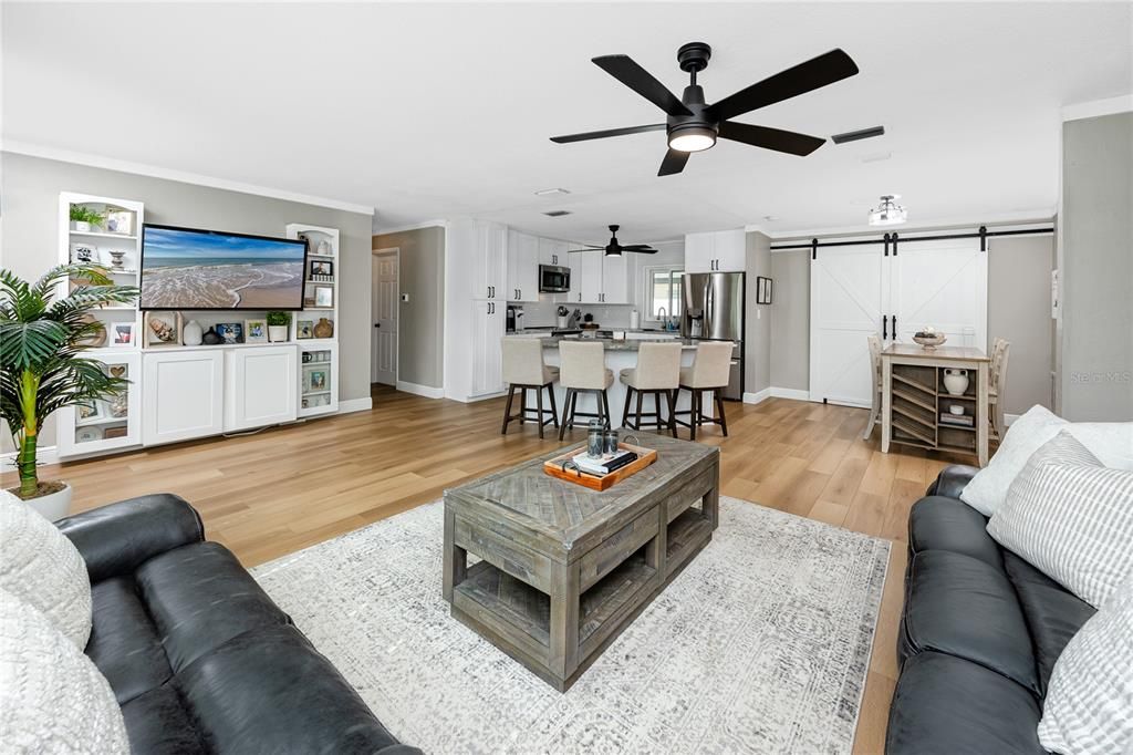 合同活跃: $459,900 (3 贝兹, 2 浴室, 1459 平方英尺)