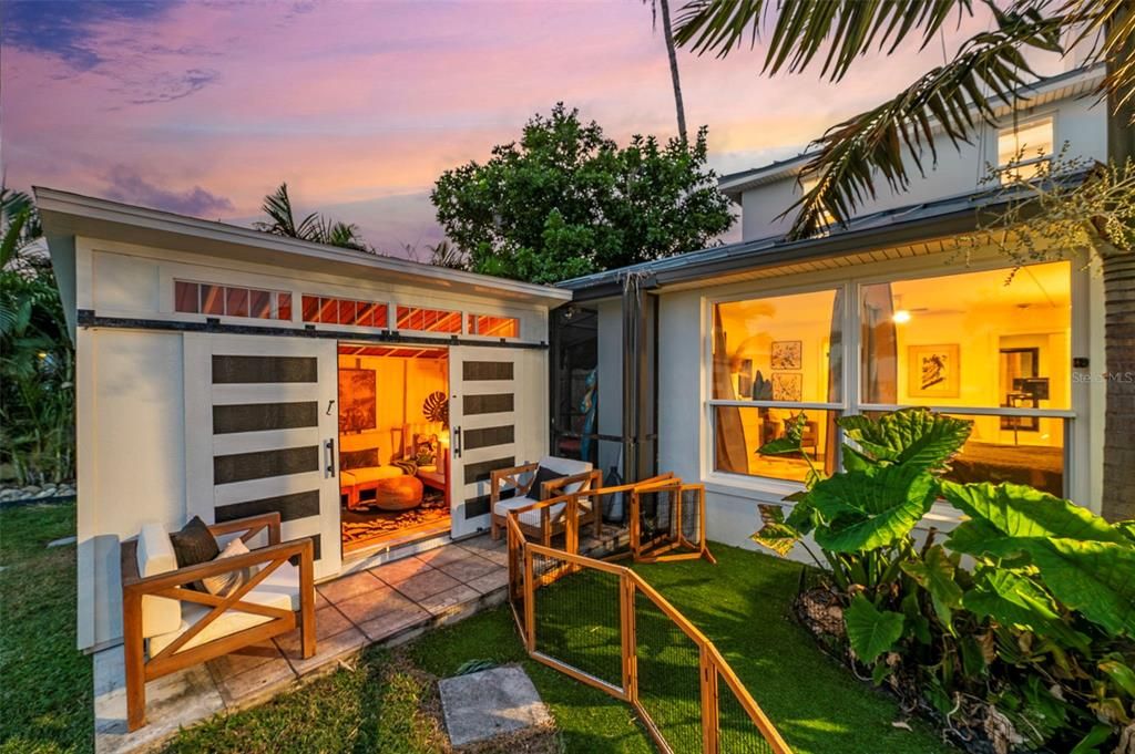 На продажу: $2,499,000 (4 спален, 4 ванн, 3699 Квадратных фут)