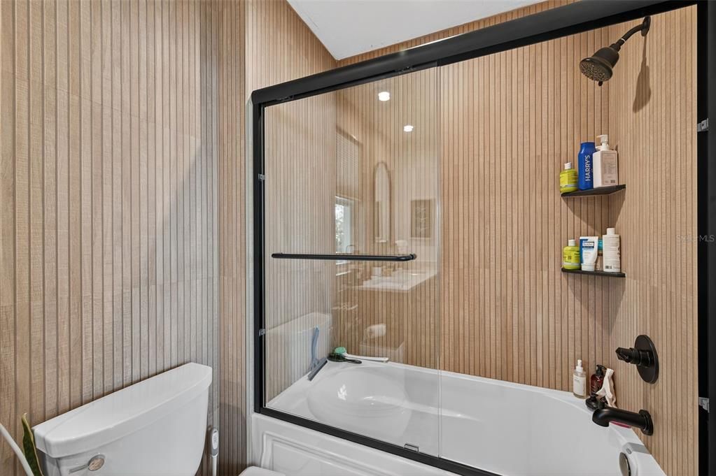 На продажу: $2,499,000 (4 спален, 4 ванн, 3699 Квадратных фут)