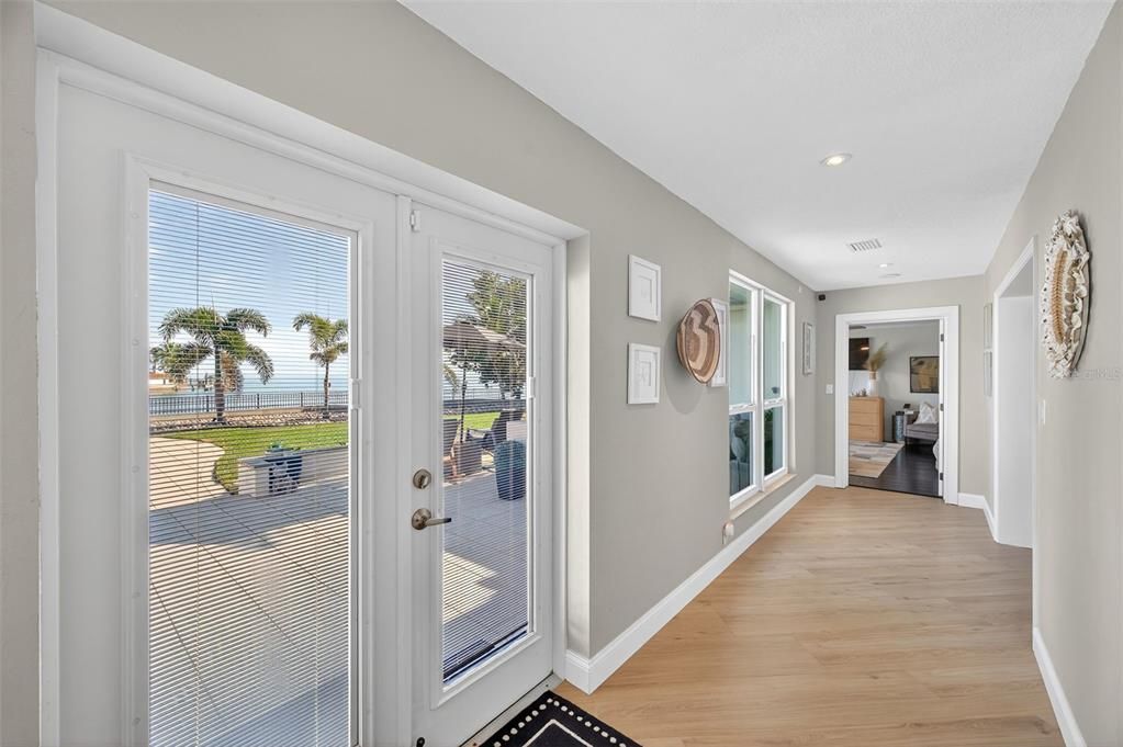 На продажу: $2,499,000 (4 спален, 4 ванн, 3699 Квадратных фут)