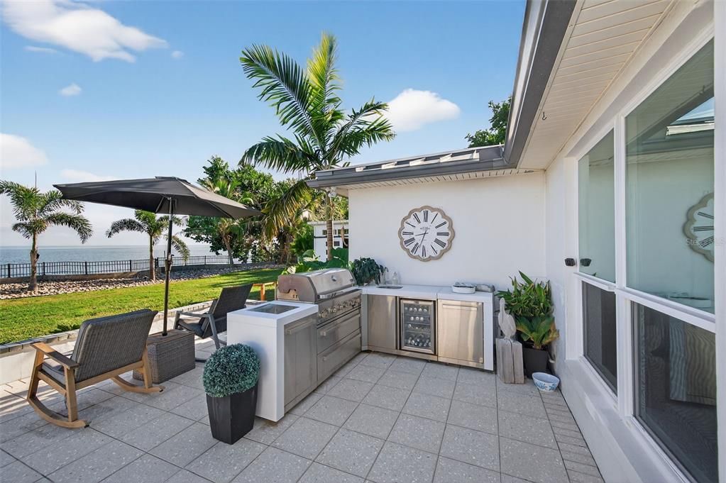 На продажу: $2,499,000 (4 спален, 4 ванн, 3699 Квадратных фут)