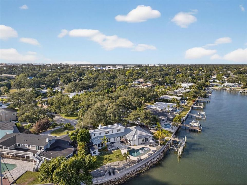 На продажу: $2,499,000 (4 спален, 4 ванн, 3699 Квадратных фут)