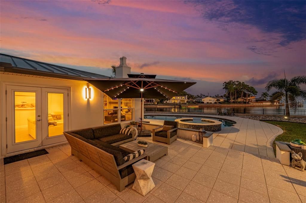 На продажу: $2,499,000 (4 спален, 4 ванн, 3699 Квадратных фут)