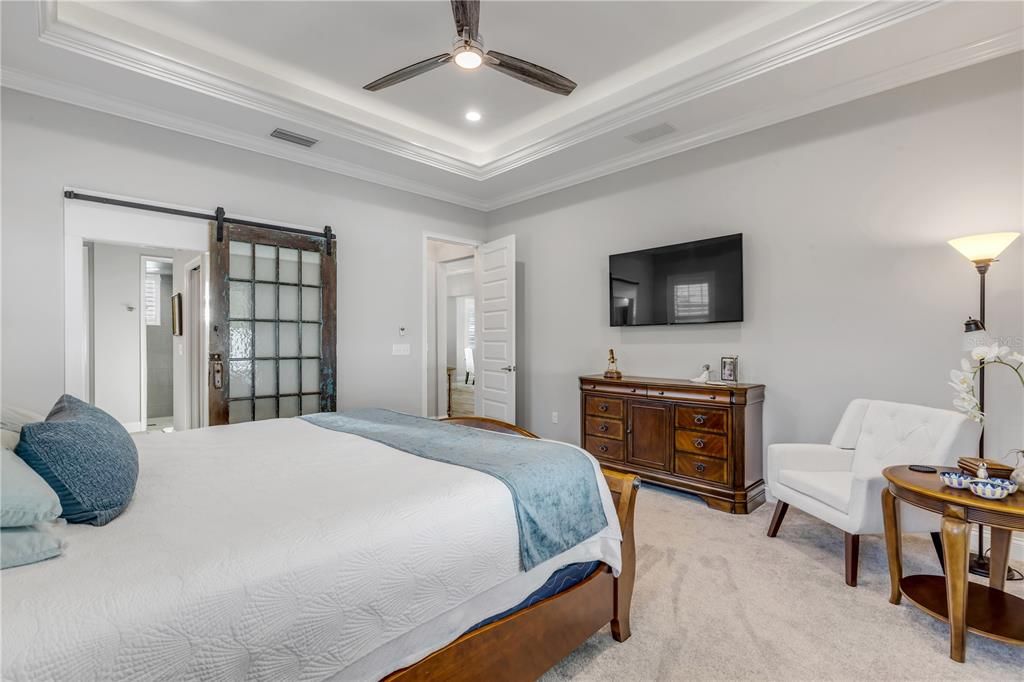 En Venta: $1,300,000 (4 camas, 2 baños, 2440 Pies cuadrados)