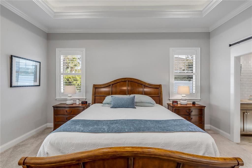 En Venta: $1,300,000 (4 camas, 2 baños, 2440 Pies cuadrados)