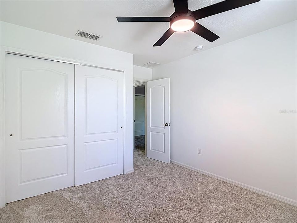 Под контрактом: $209,000 (3 спален, 2 ванн, 1529 Квадратных фут)