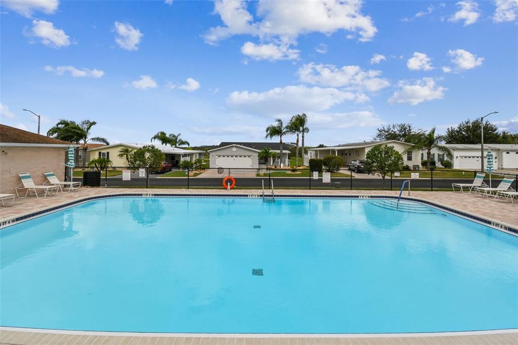 For Sale: $270,000 (2 beds, 2 baths, 1210 Square Feet)