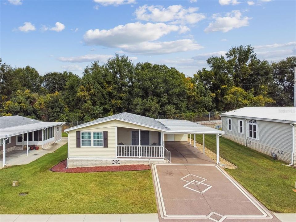 For Sale: $270,000 (2 beds, 2 baths, 1210 Square Feet)