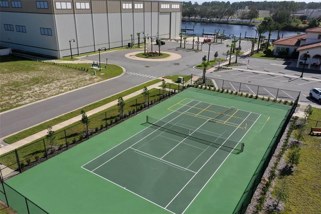 待售: $159,000 (0.16 acres)