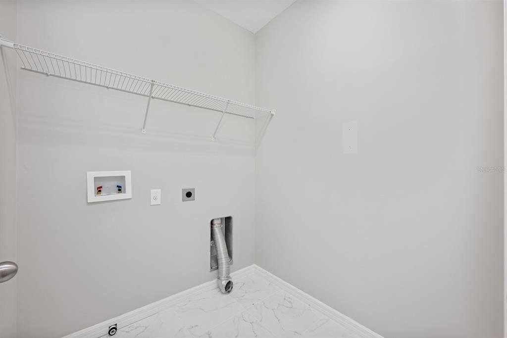 待售: $459,000 (3 贝兹, 2 浴室, 1712 平方英尺)