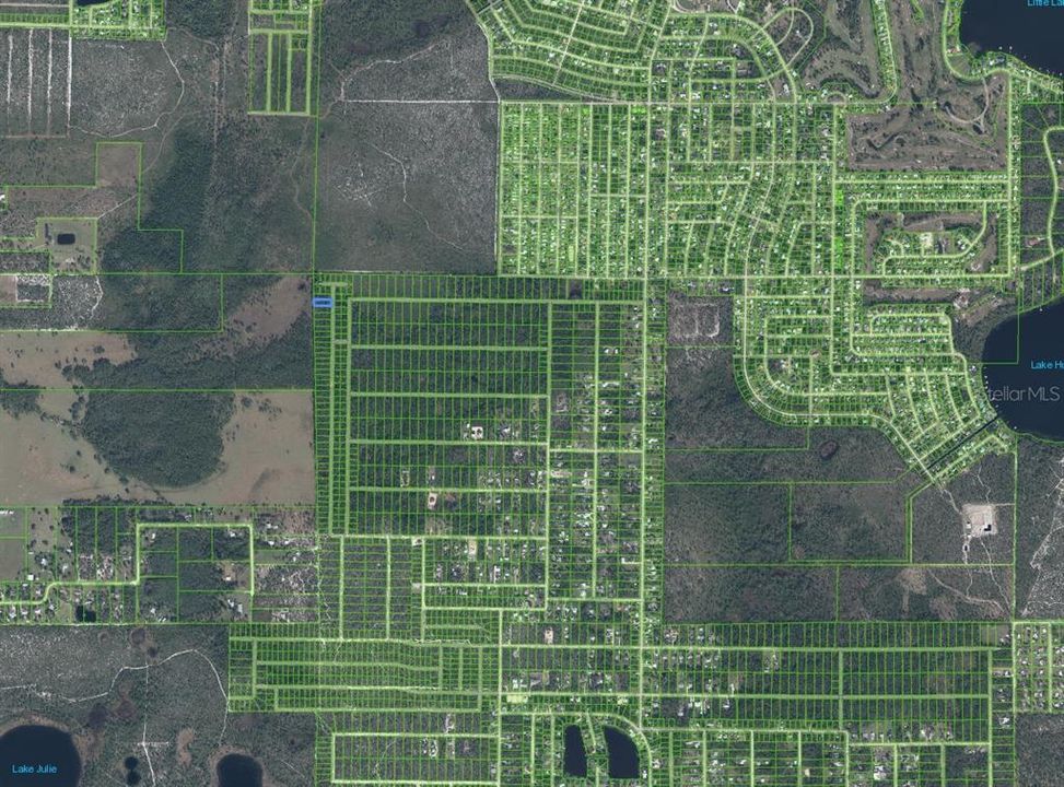 待售: $20,000 (0.57 acres)