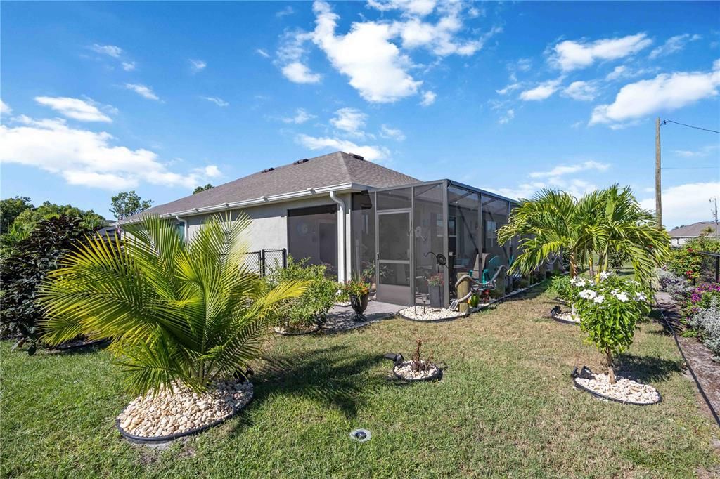 待售: $400,000 (4 贝兹, 2 浴室, 1828 平方英尺)