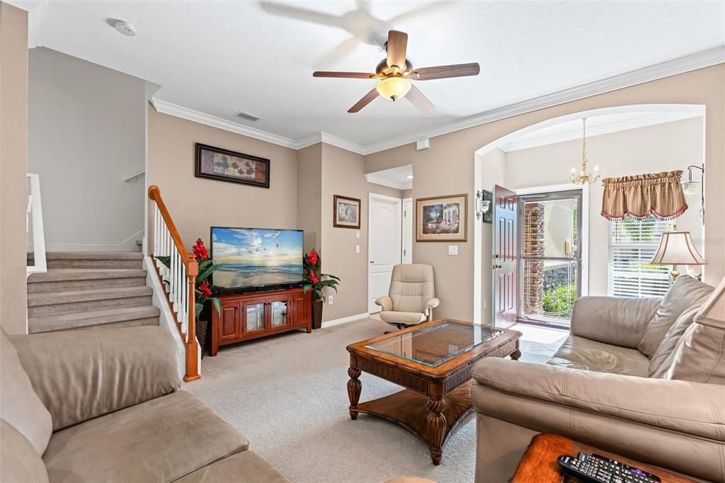 待售: $245,000 (3 贝兹, 2 浴室, 1396 平方英尺)