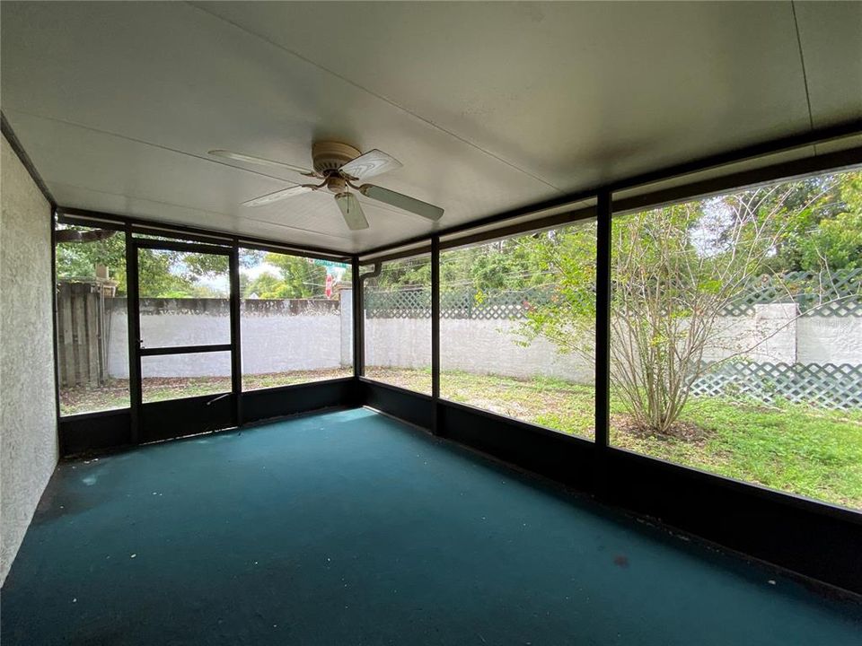 For Rent: $1,750 (2 beds, 2 baths, 1215 Square Feet)