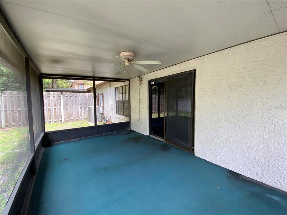 For Rent: $1,750 (2 beds, 2 baths, 1215 Square Feet)