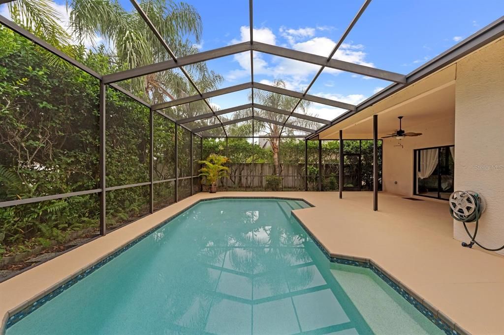 На продажу: $645,000 (5 спален, 3 ванн, 2528 Квадратных фут)