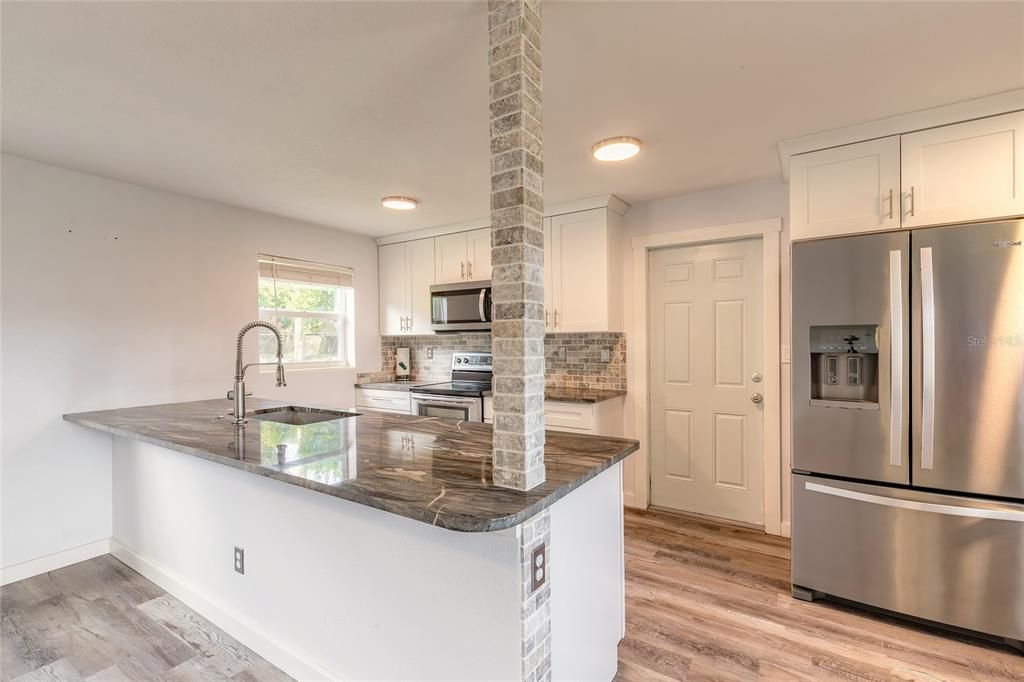 En Venta: $230,000 (3 camas, 1 baños, 1188 Pies cuadrados)