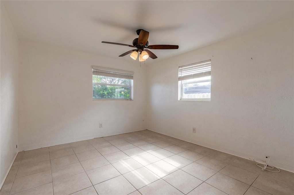 En Venta: $230,000 (3 camas, 1 baños, 1188 Pies cuadrados)