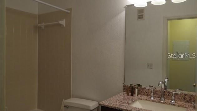 For Sale: $119,495 (1 beds, 1 baths, 627 Square Feet)