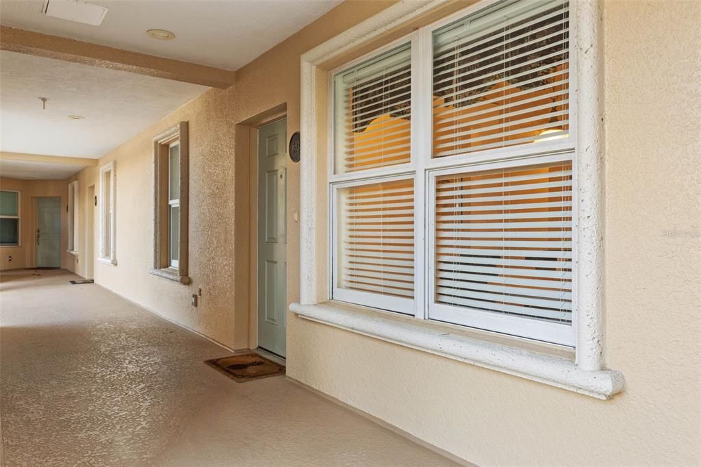 待售: $250,000 (2 贝兹, 2 浴室, 1238 平方英尺)