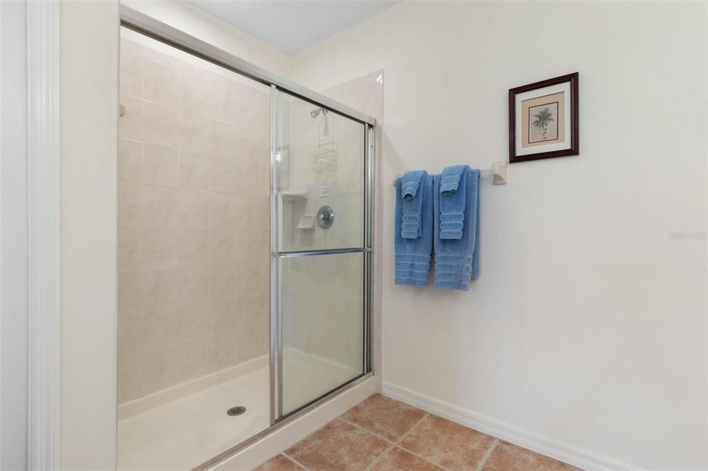 待售: $250,000 (2 贝兹, 2 浴室, 1238 平方英尺)