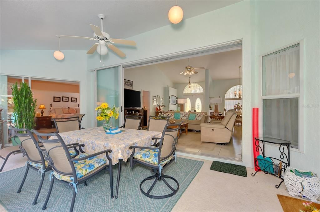 Active With Contract: $399,900 (3 beds, 2 baths, 1910 Square Feet)