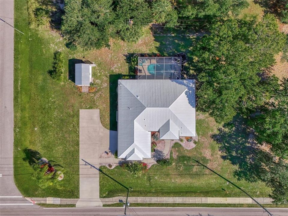 Active With Contract: $399,900 (3 beds, 2 baths, 1910 Square Feet)